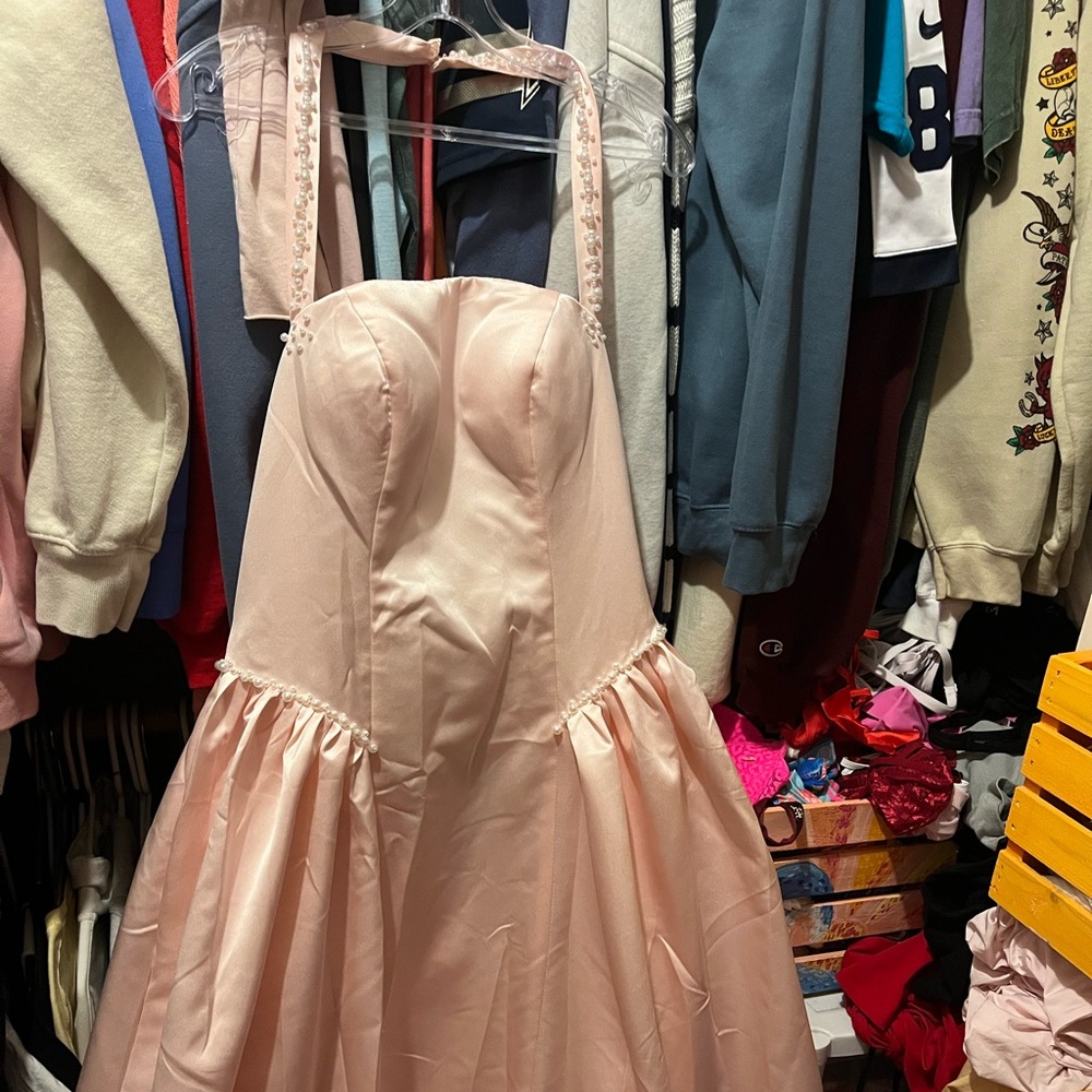 Dusty Rose- Soft Pink Satin Look
The yellow dress is just for reference only